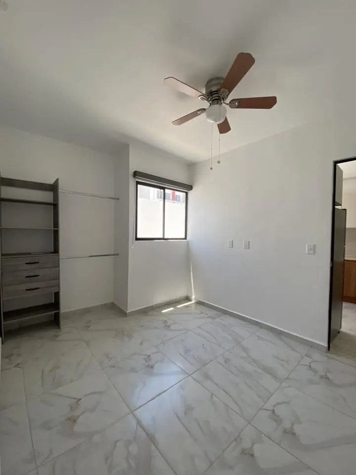 Casa en Aldea Hortus – recámara con closet