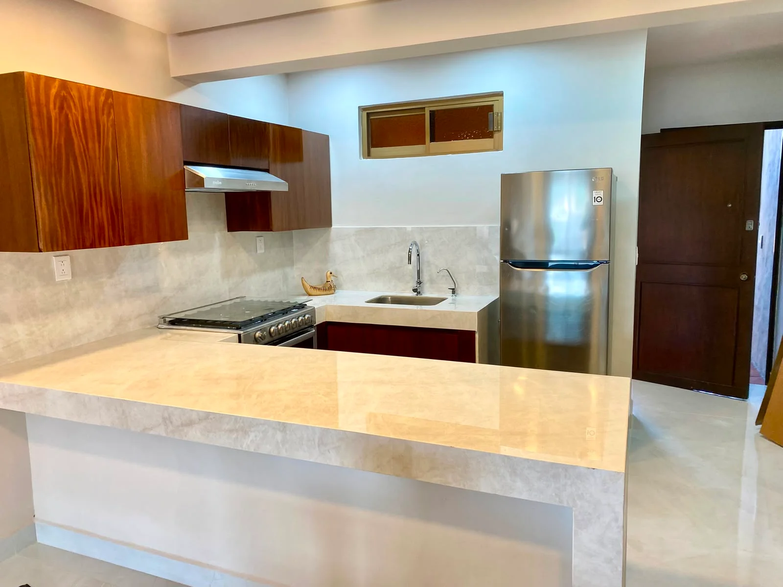 Property in Las Glorias — photo 2