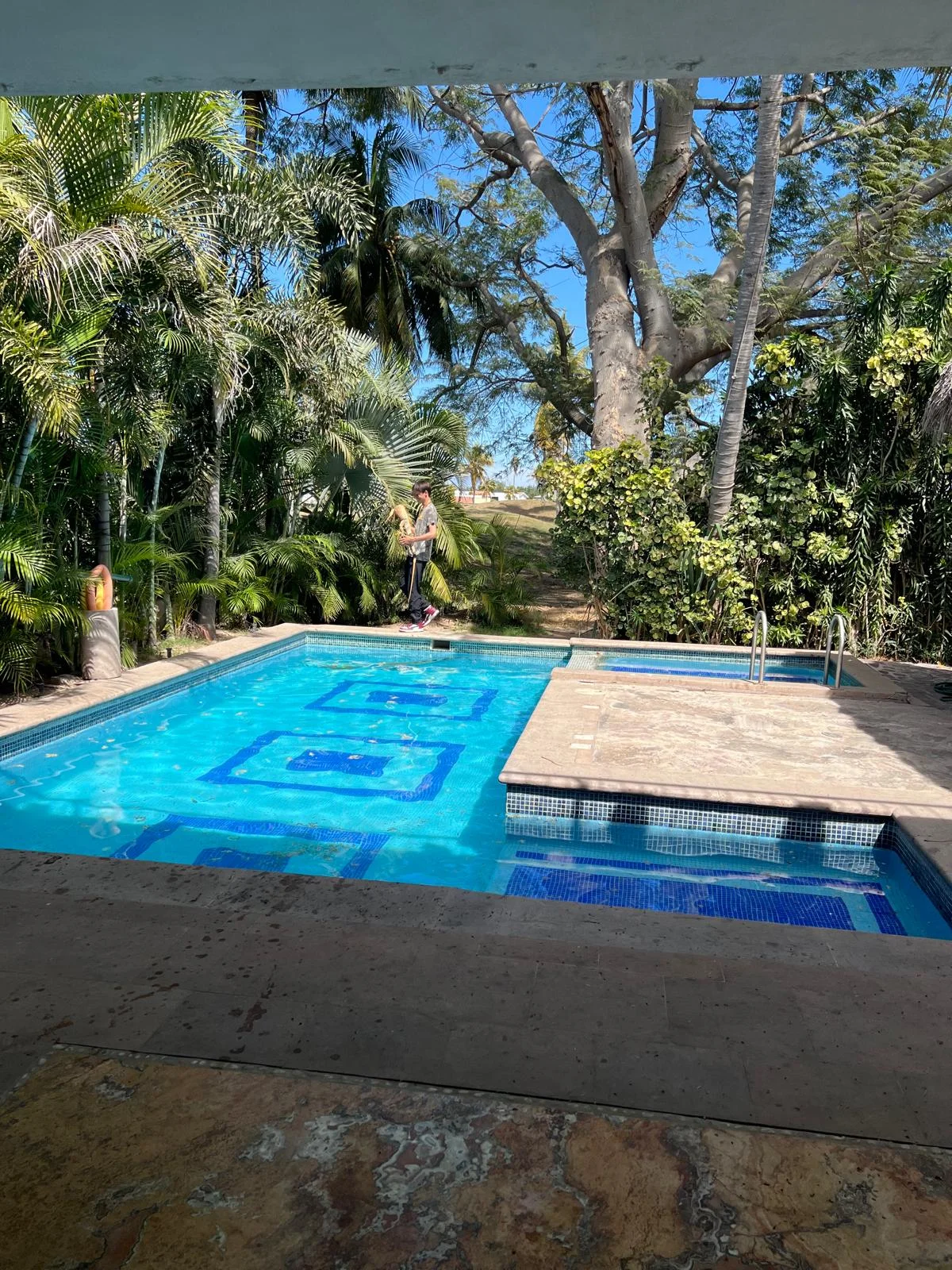 House in El Tigre — photo 1