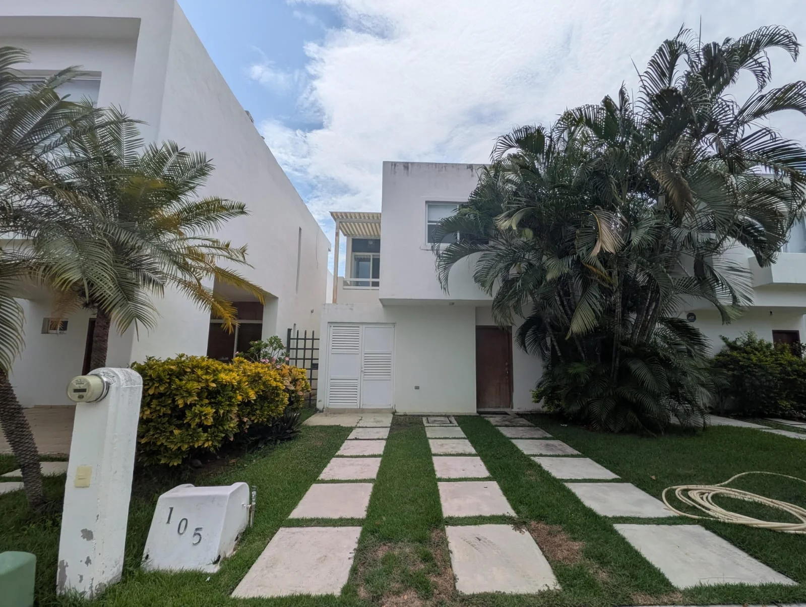 House in Las Moras — photo 1