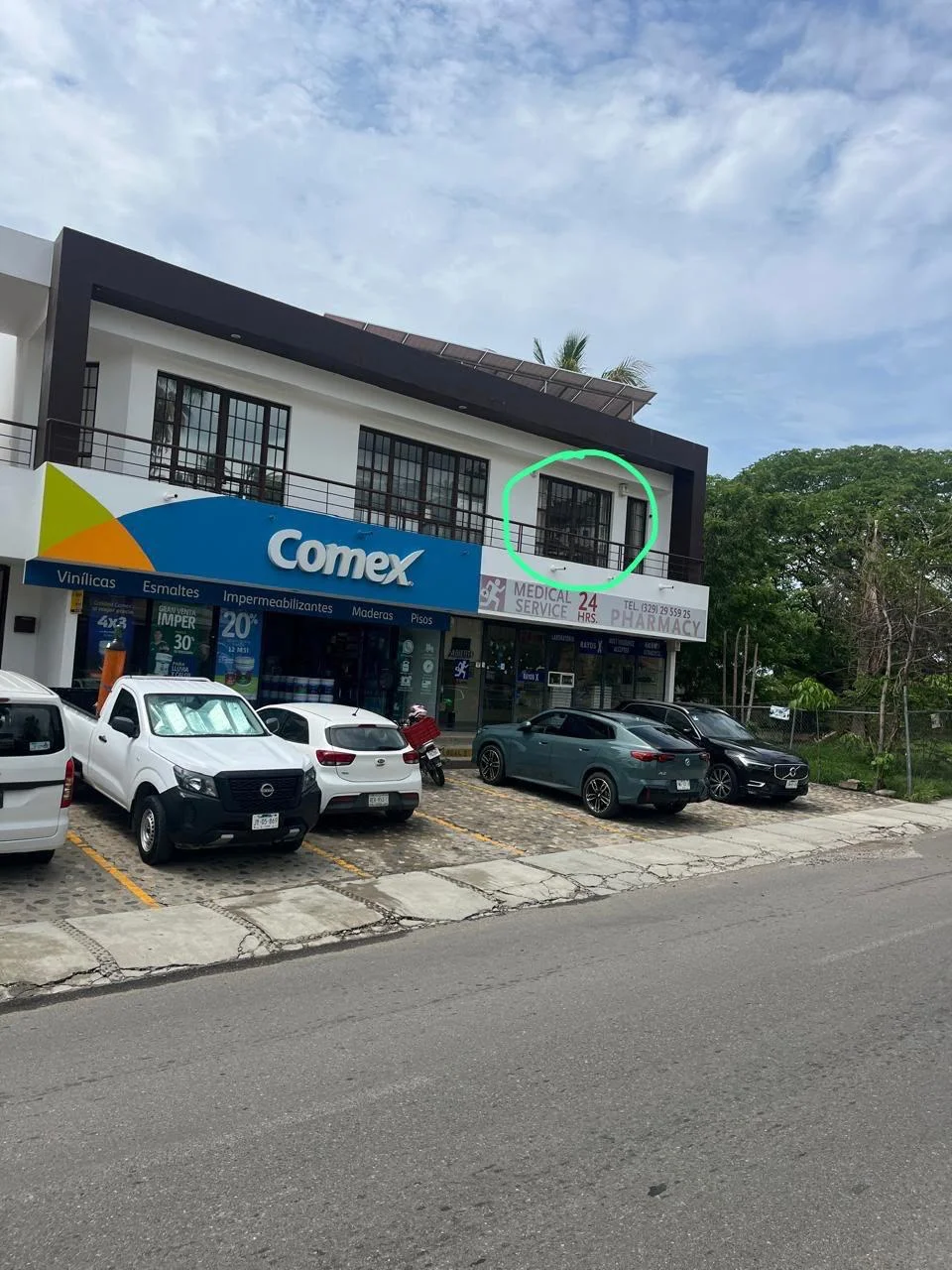 Commercial space in Cruz de Huanacaxtle — photo 1