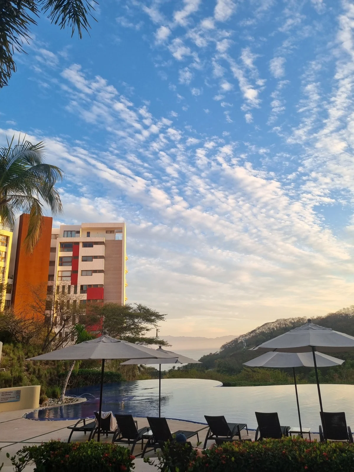 Apartment in Cruz de Huanacaxtle — photo 1