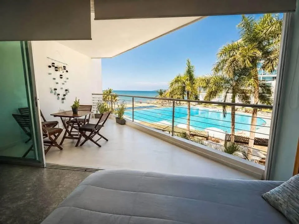 Apartment in Flamingos — photo 3